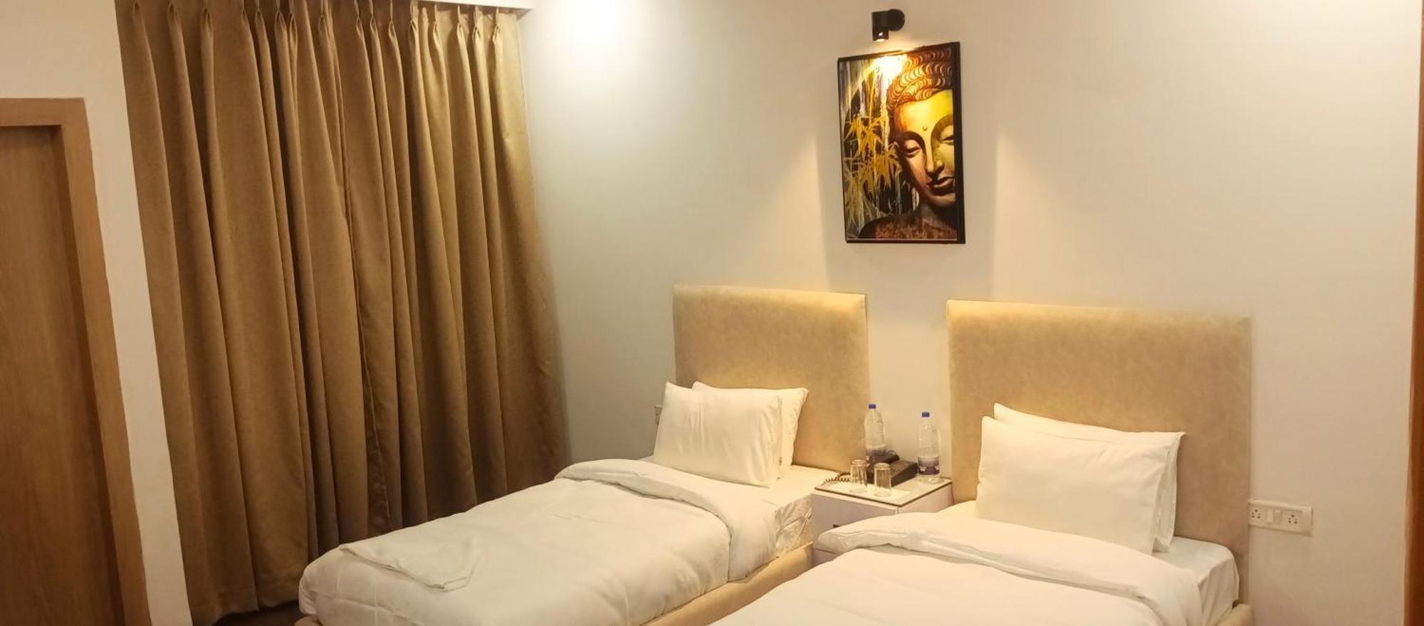Hotel Elite Sector 45 I Gurgaon Central I Couple Friendly Buitenkant foto