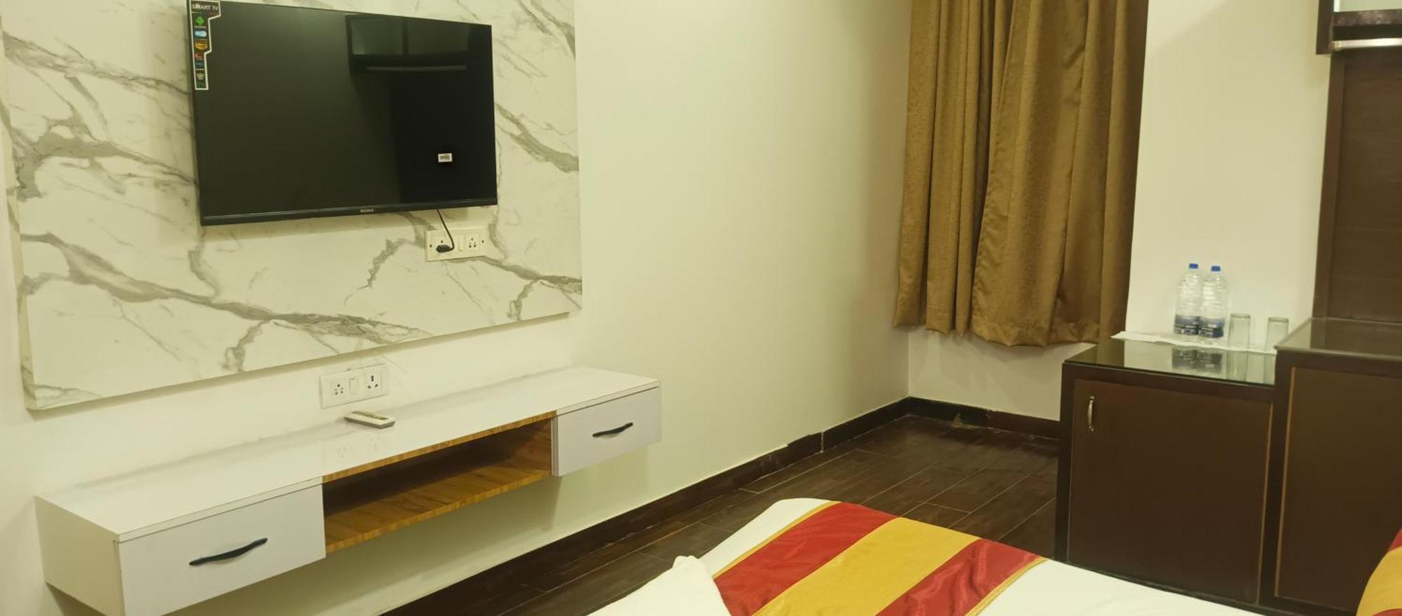Hotel Elite Sector 45 I Gurgaon Central I Couple Friendly Buitenkant foto