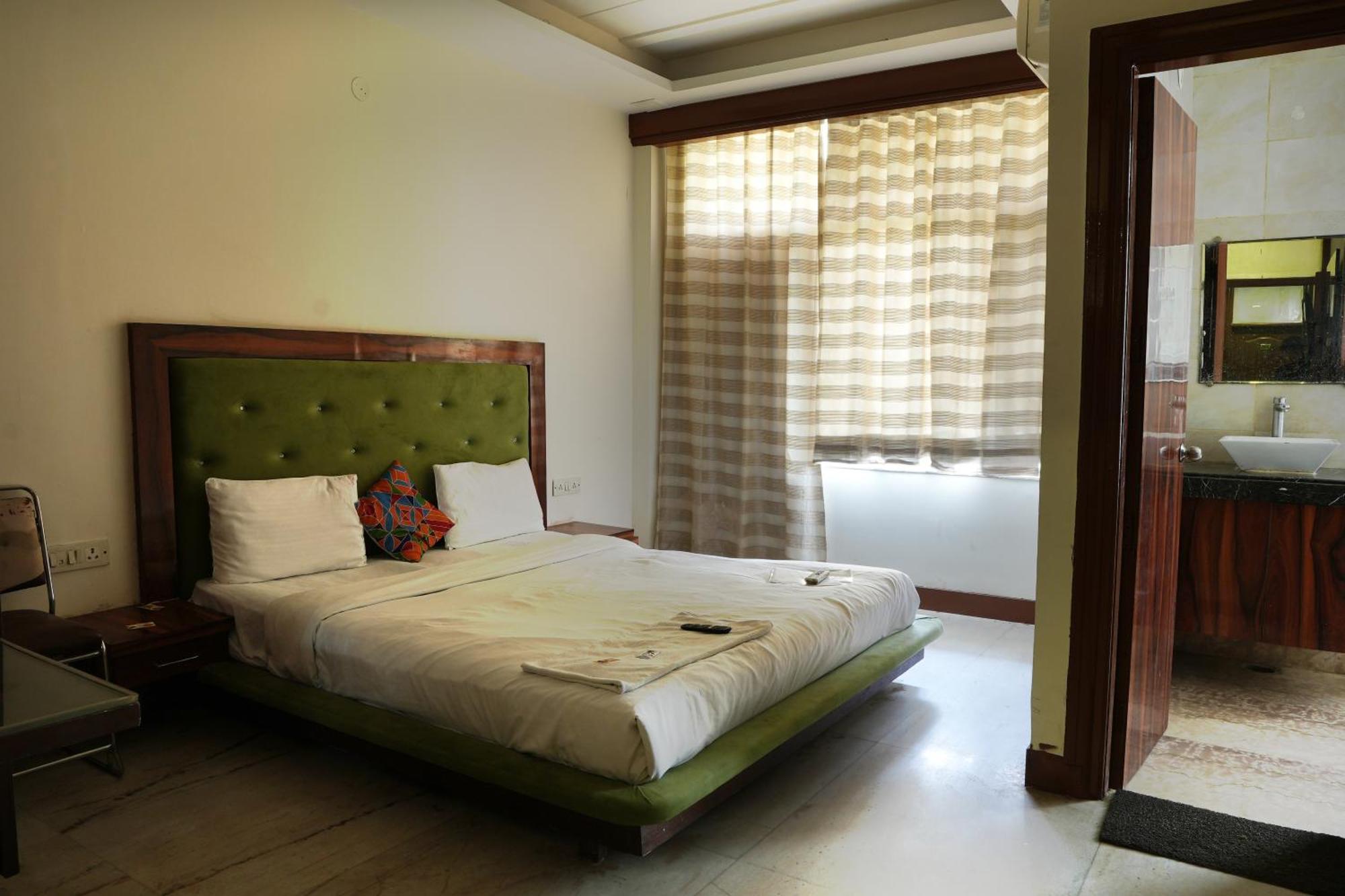 Hotel Elite Sector 45 I Gurgaon Central I Couple Friendly Buitenkant foto