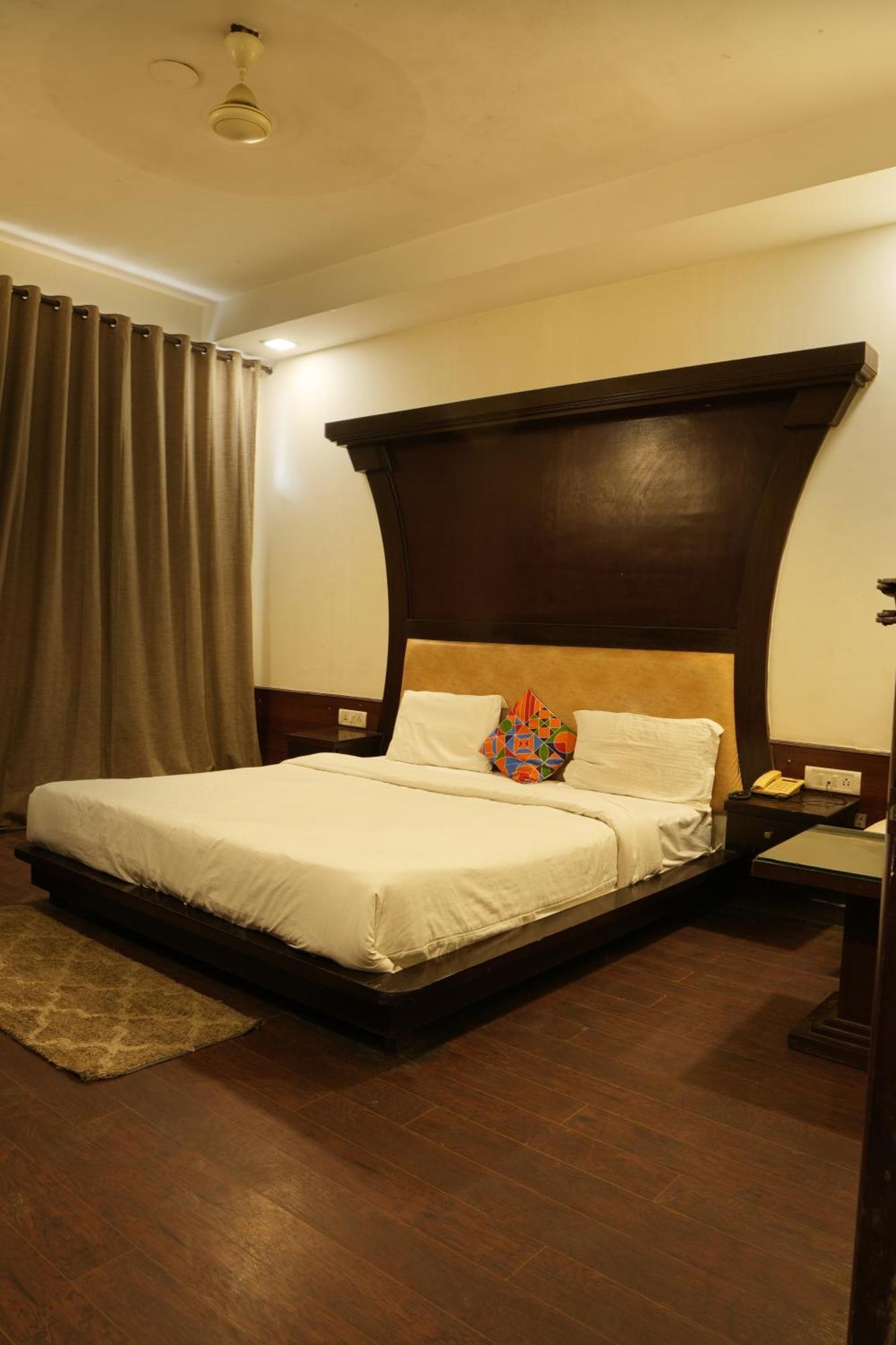 Hotel Elite Sector 45 I Gurgaon Central I Couple Friendly Buitenkant foto