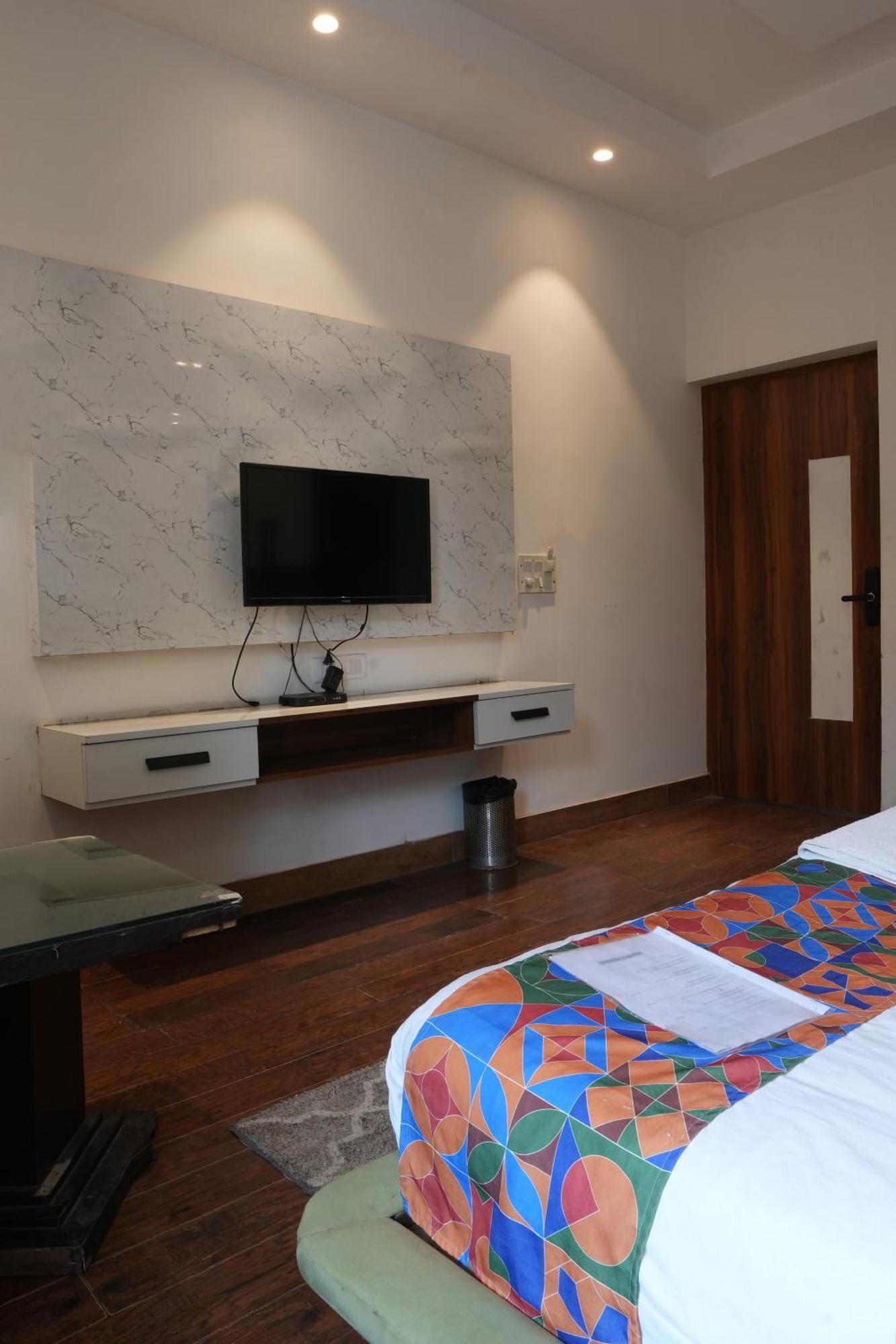 Hotel Elite Sector 45 I Gurgaon Central I Couple Friendly Buitenkant foto