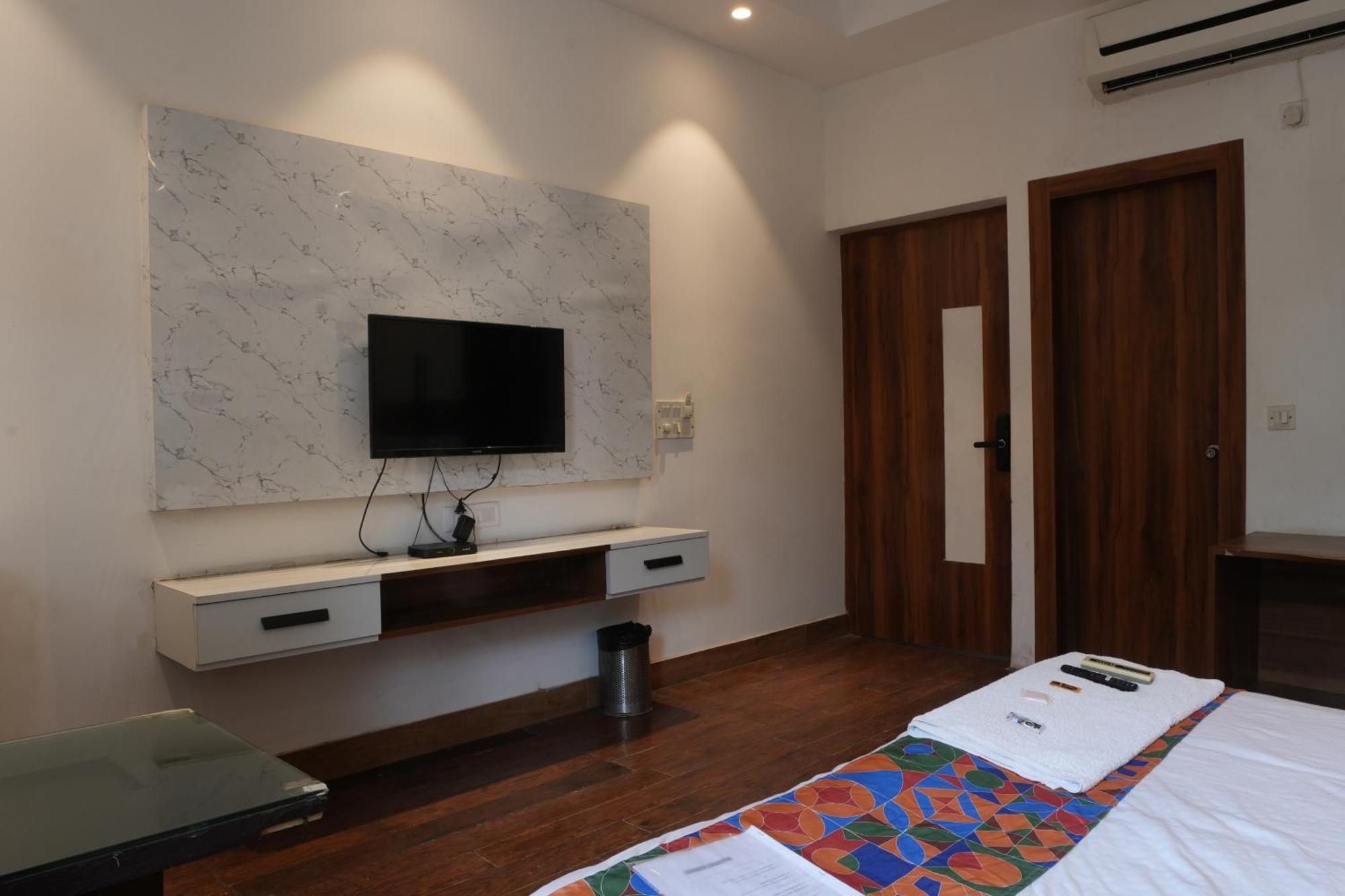 Hotel Elite Sector 45 I Gurgaon Central I Couple Friendly Buitenkant foto