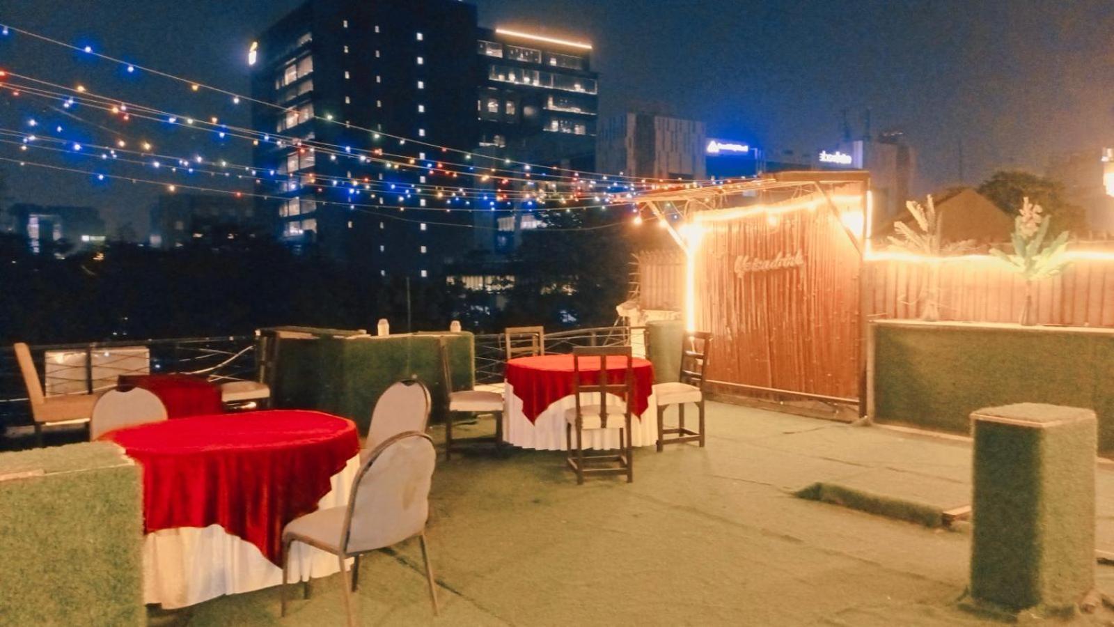 Hotel Elite Sector 45 I Gurgaon Central I Couple Friendly Buitenkant foto